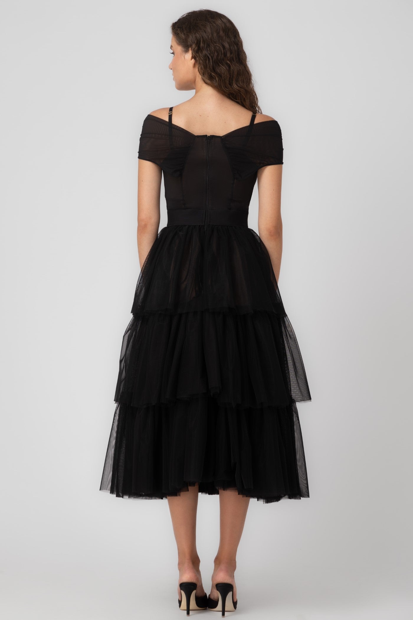 Rochie midi neagra din tul Sculpt Ruffle