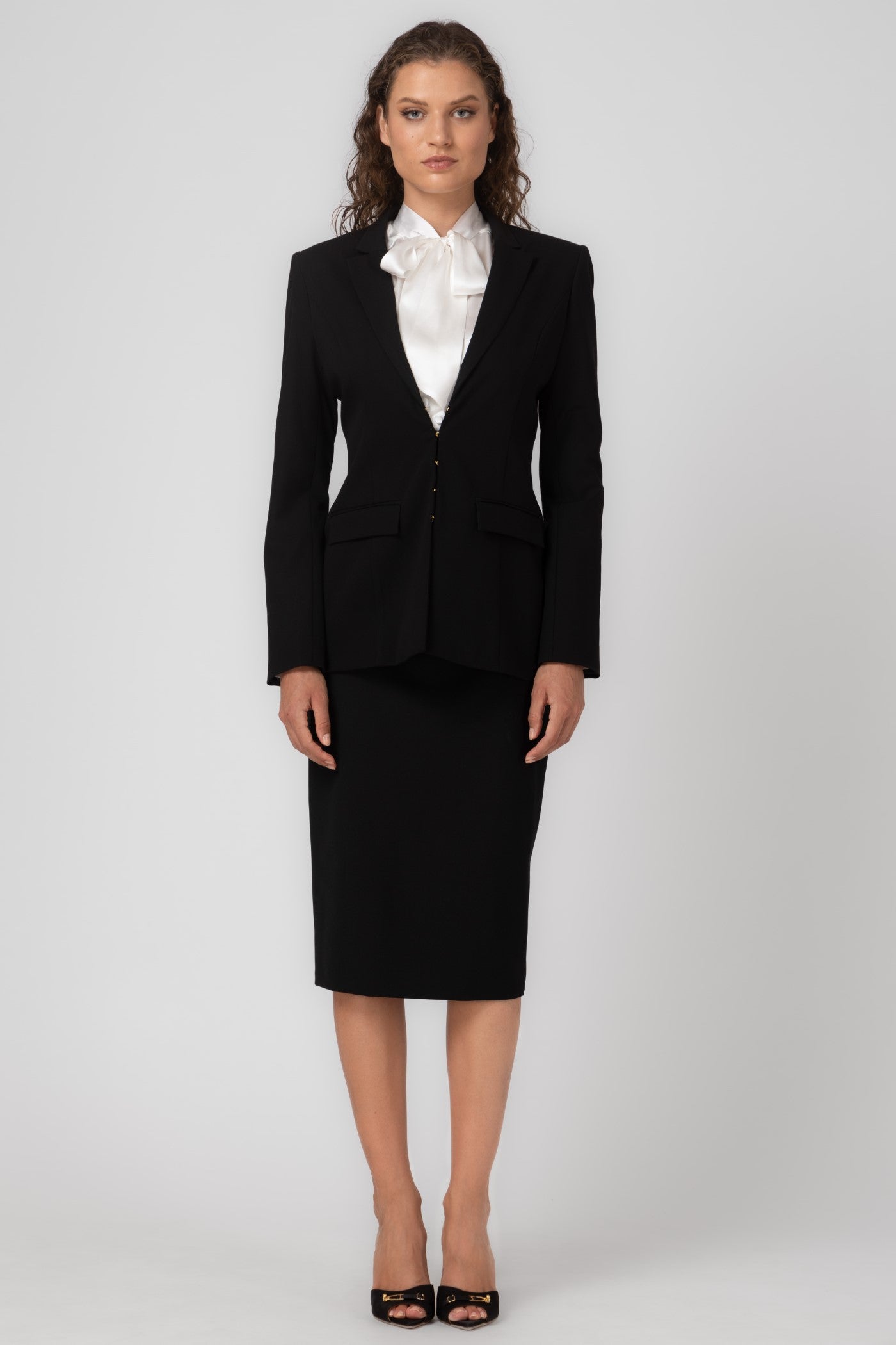 Fusta midi neagra cu talie inalta Tomboy