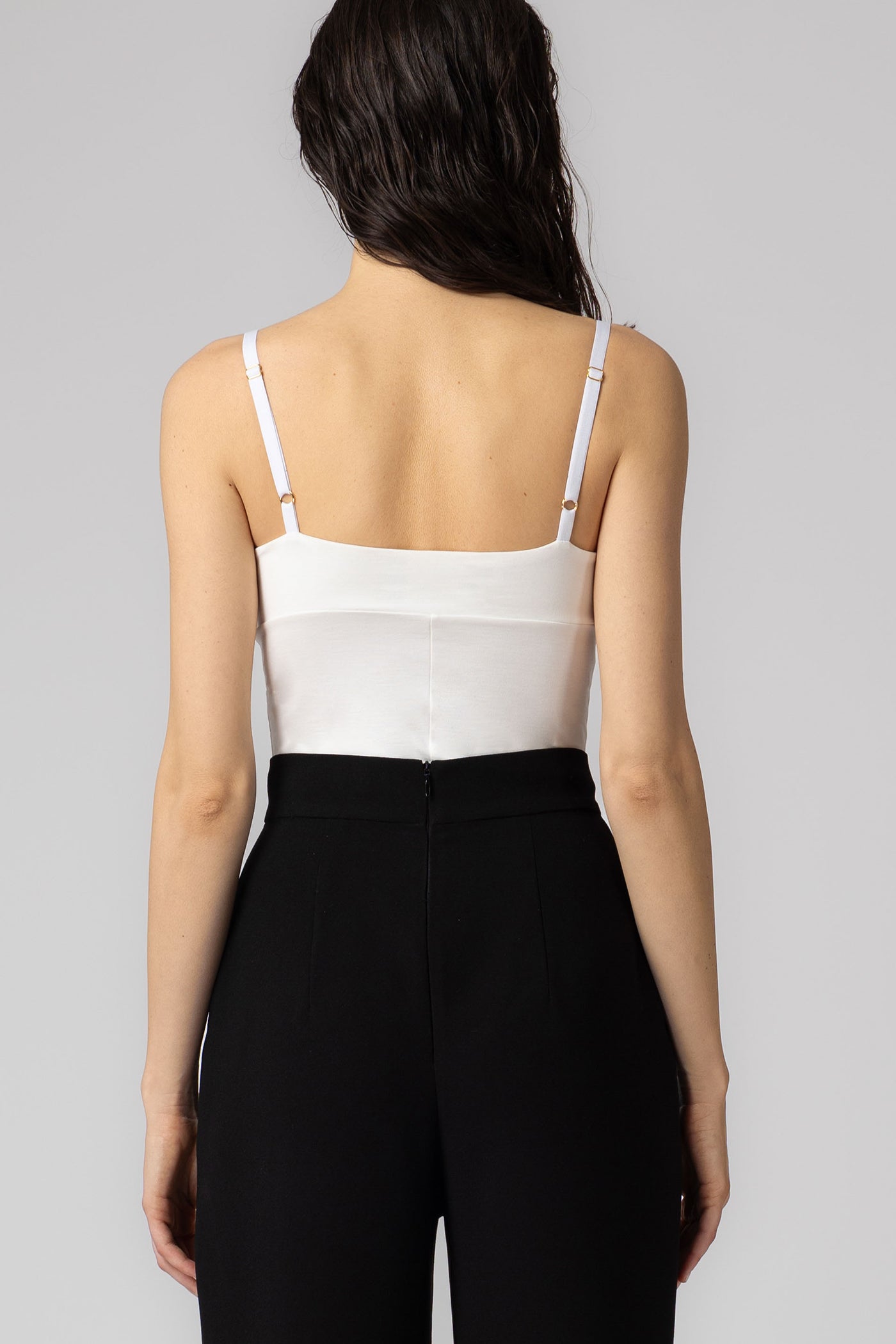 Body alb elastic cu bretele Skin