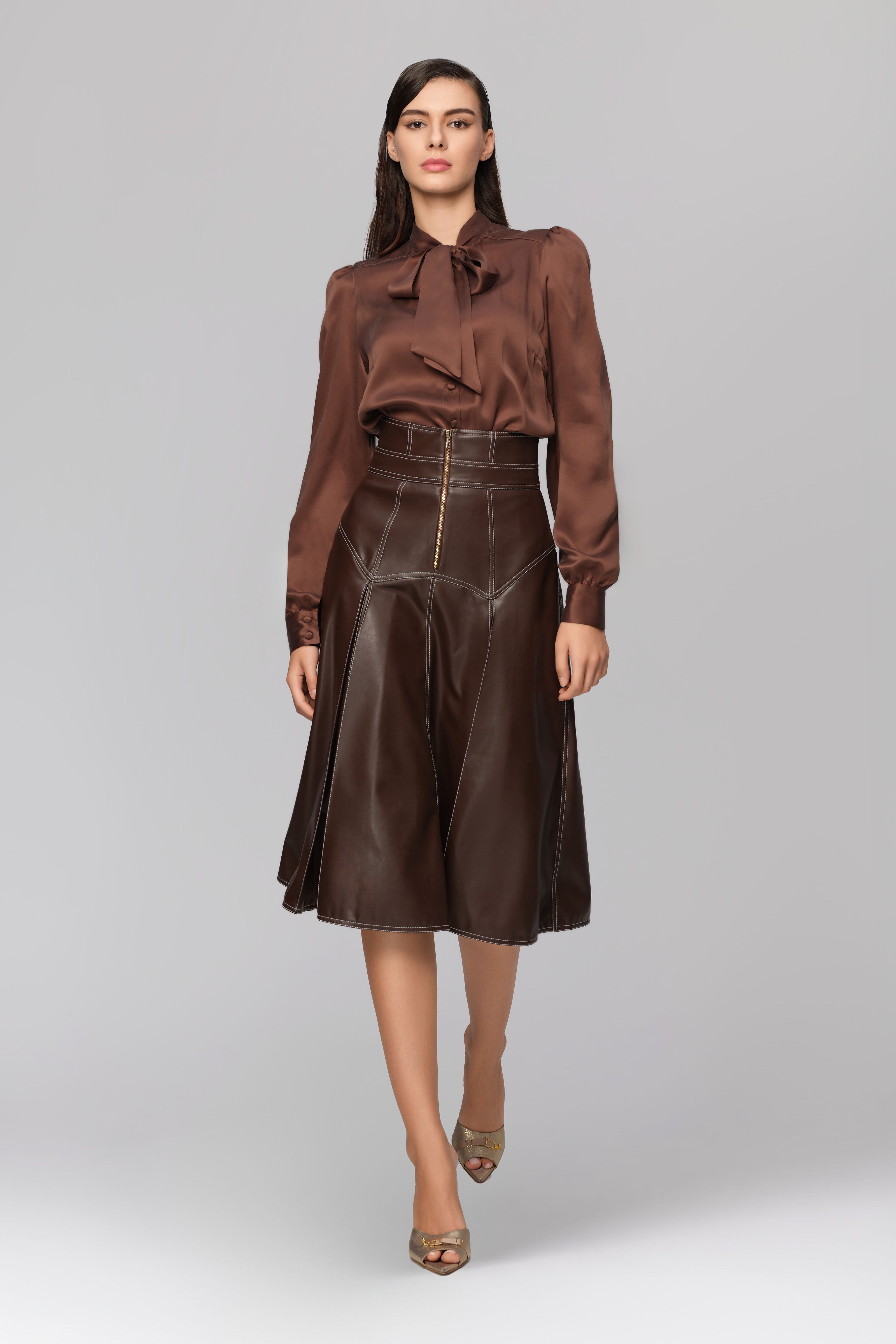 Lavish Blouse Brown