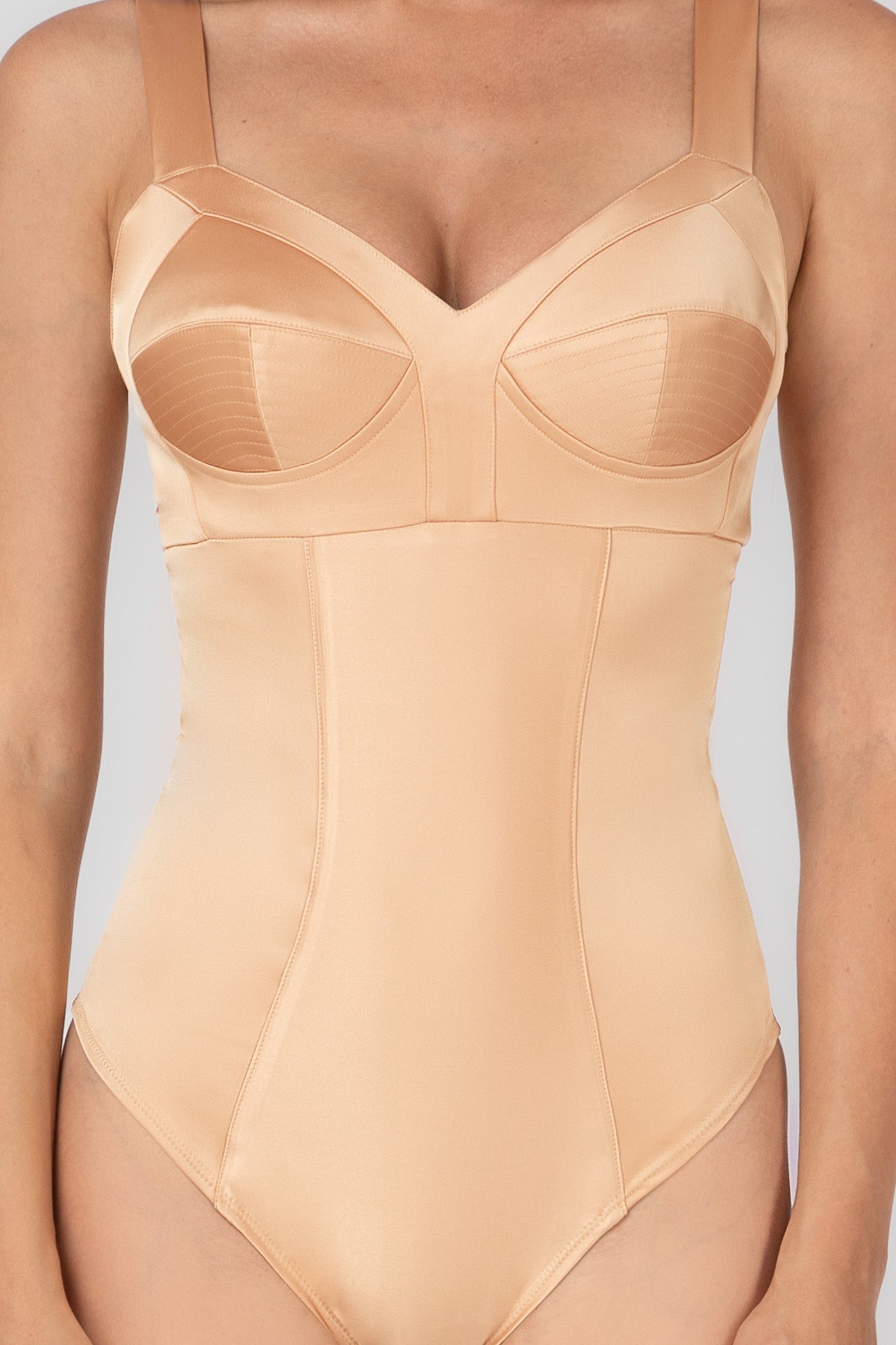 Body nud din satin elastic Sculpt