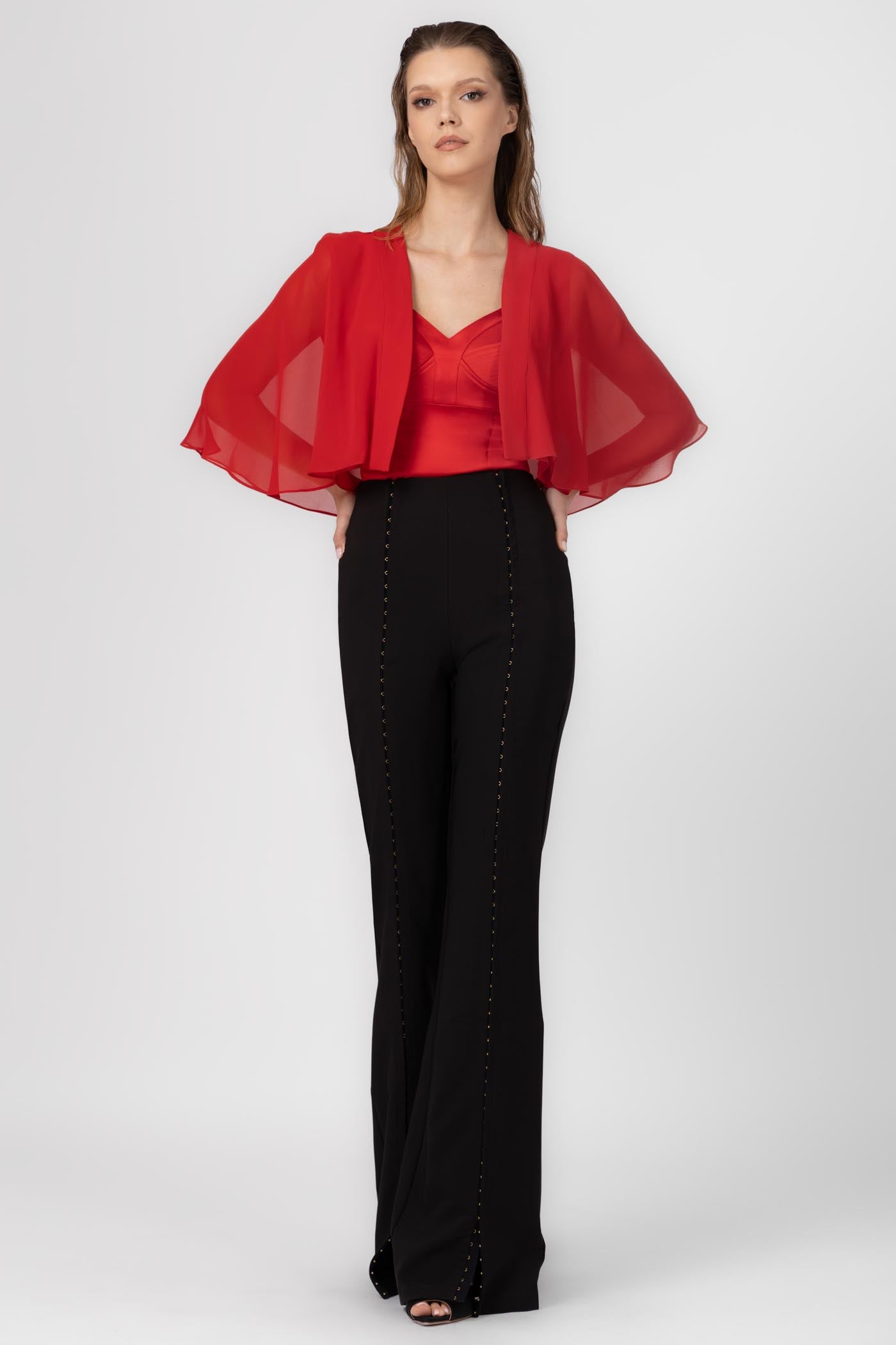 Capa rosie din voal transparent Veil
