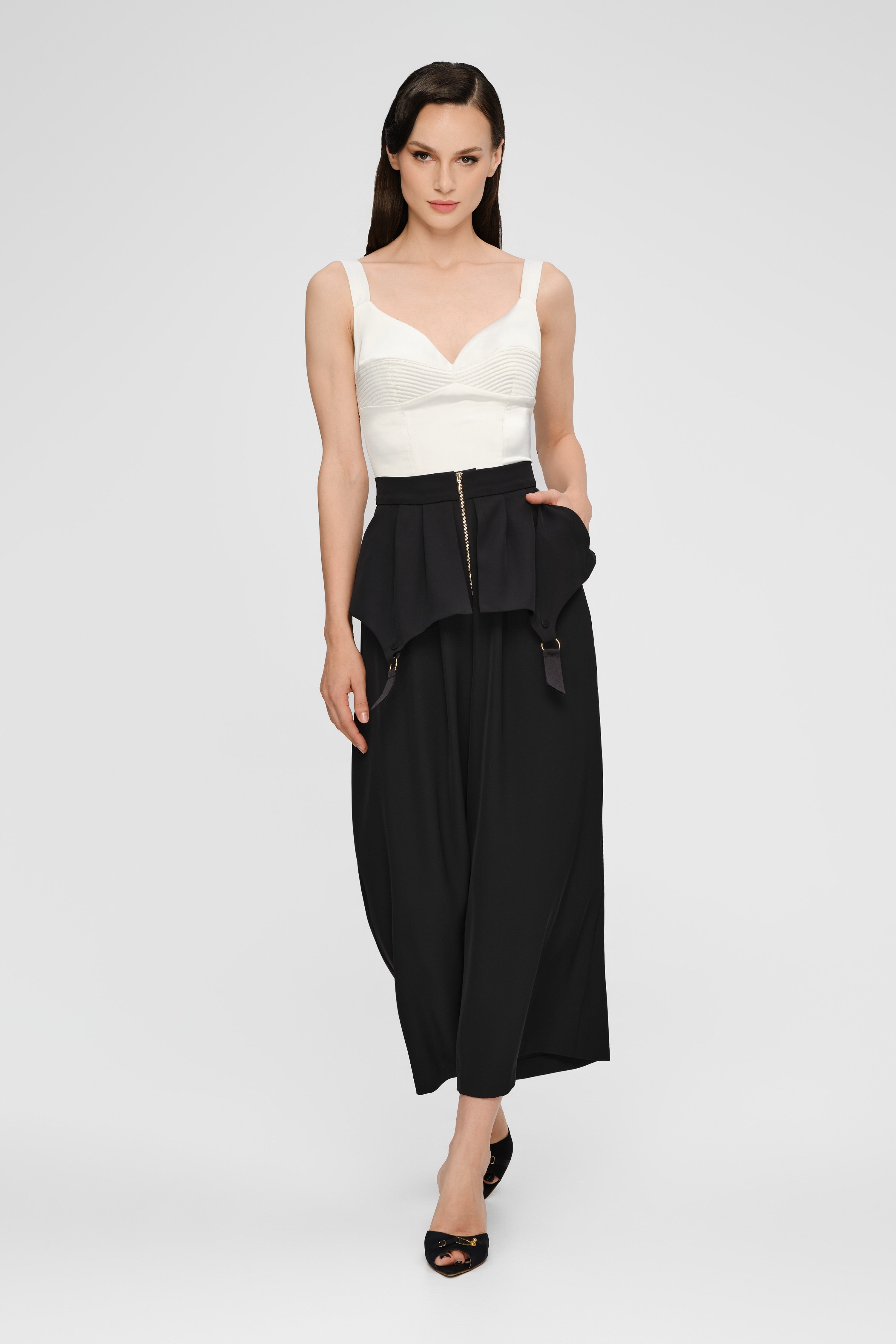 Pantaloni negri midi evazati Blaze