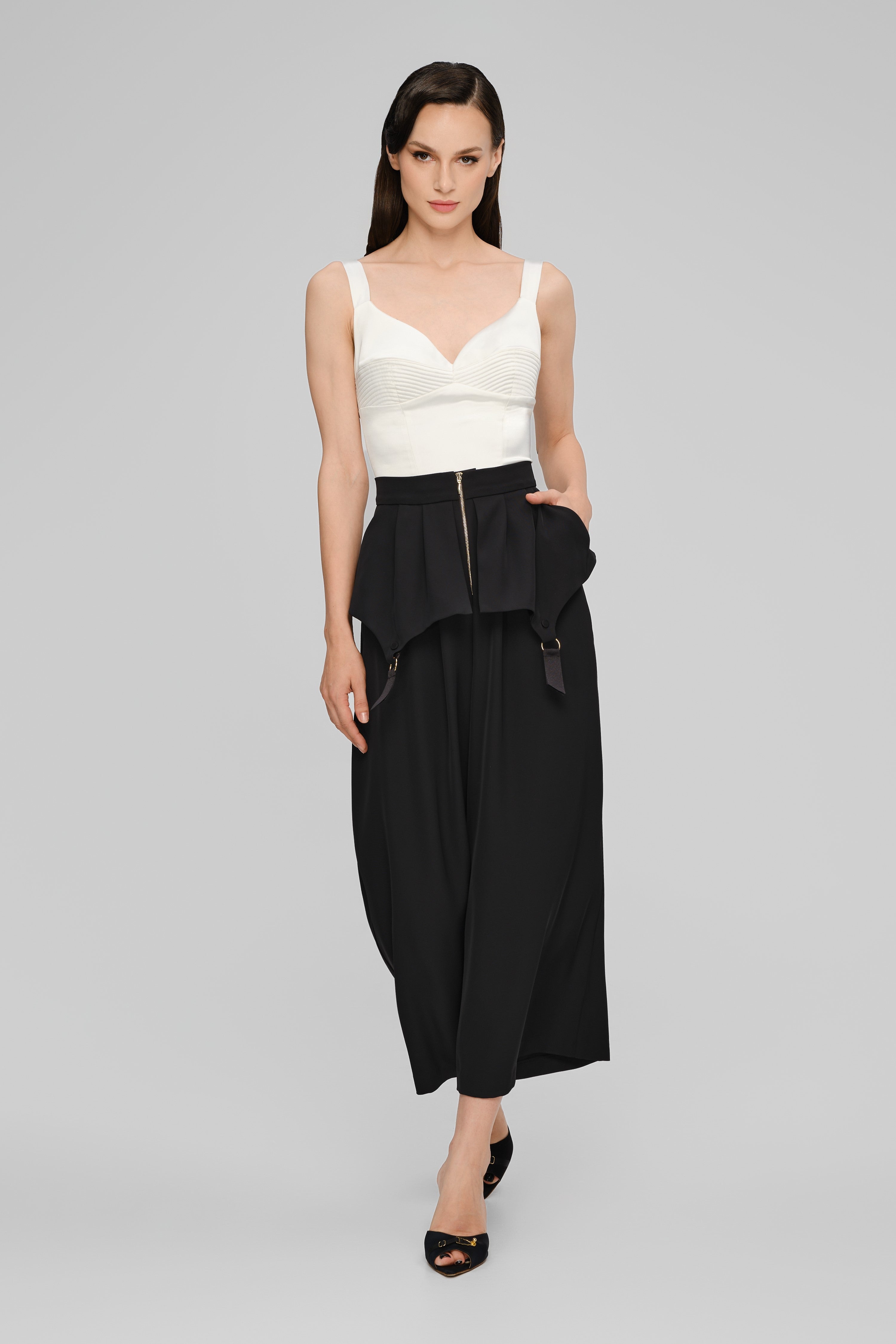 Pantaloni negri midi evazati Blaze