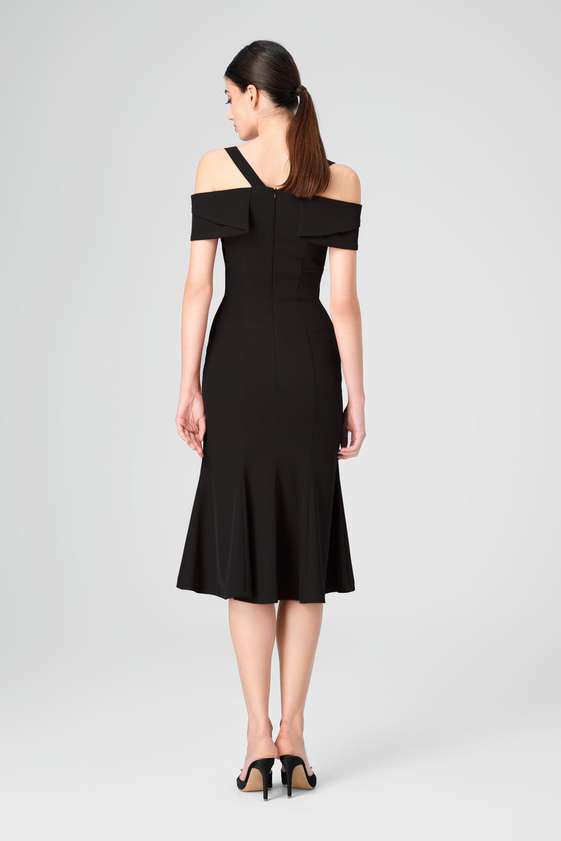 Rochie neagra midi cu cupe retro Candy