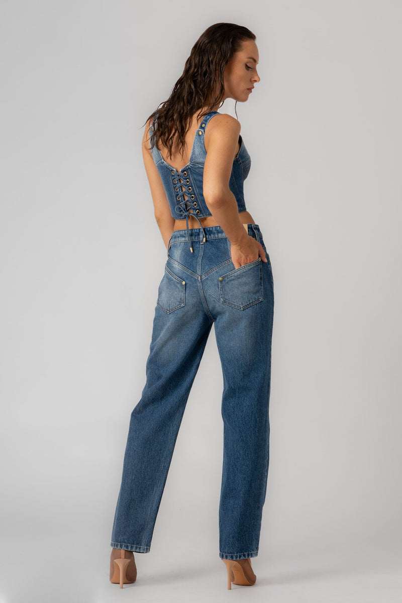 Outline Jeans