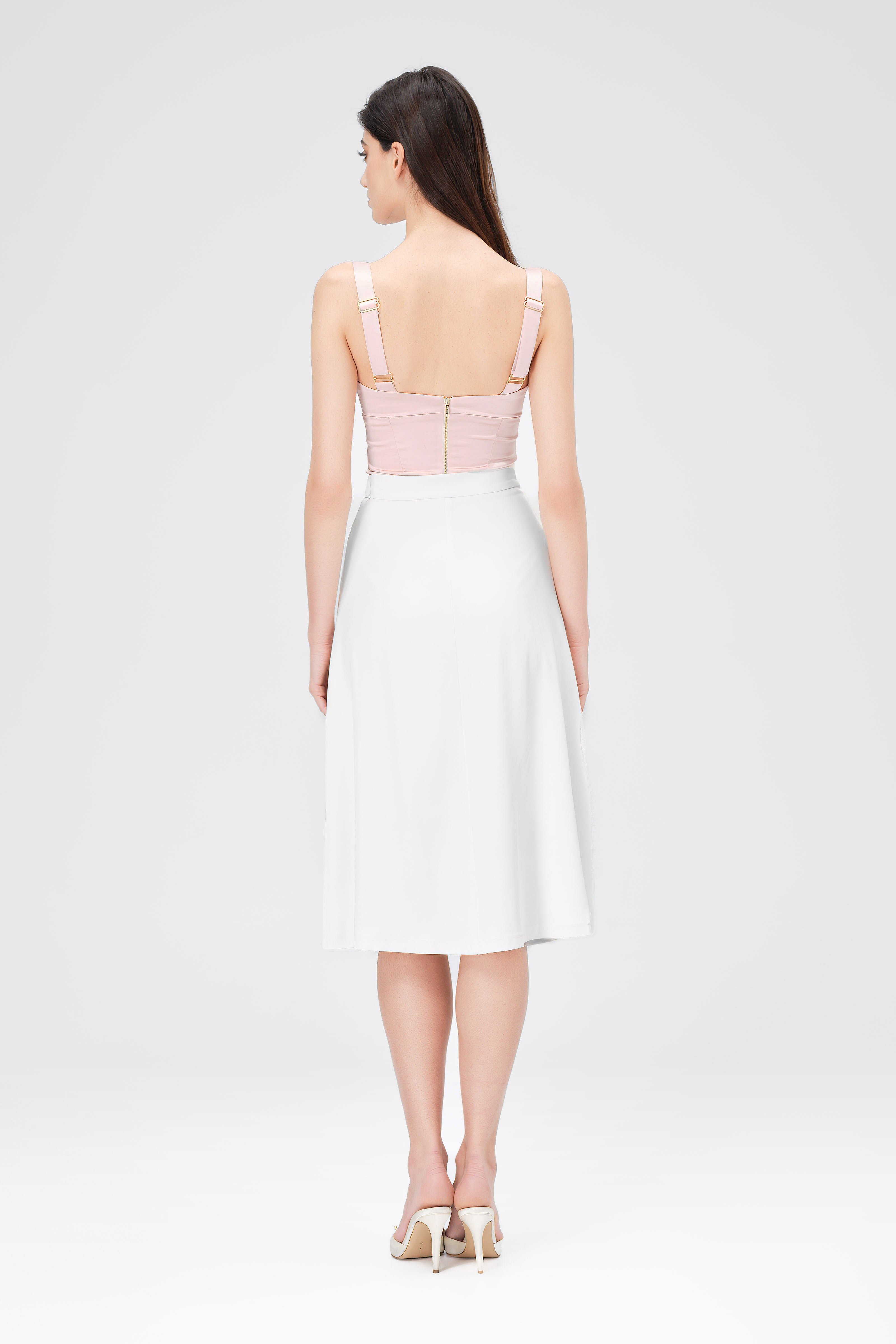 Short top in stretch satin with an ultra-feminine neckline