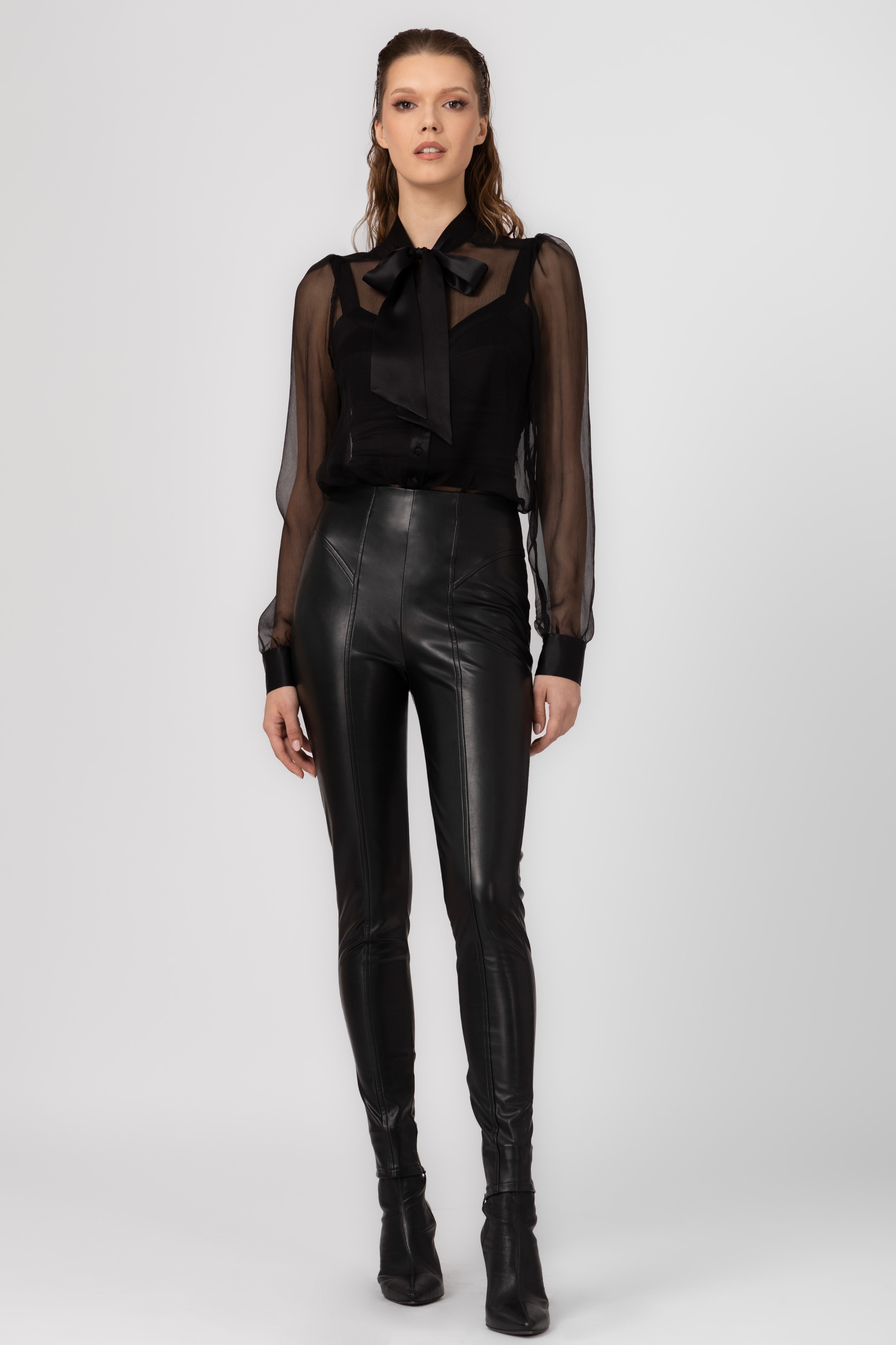 Shape Leather Leggings Black