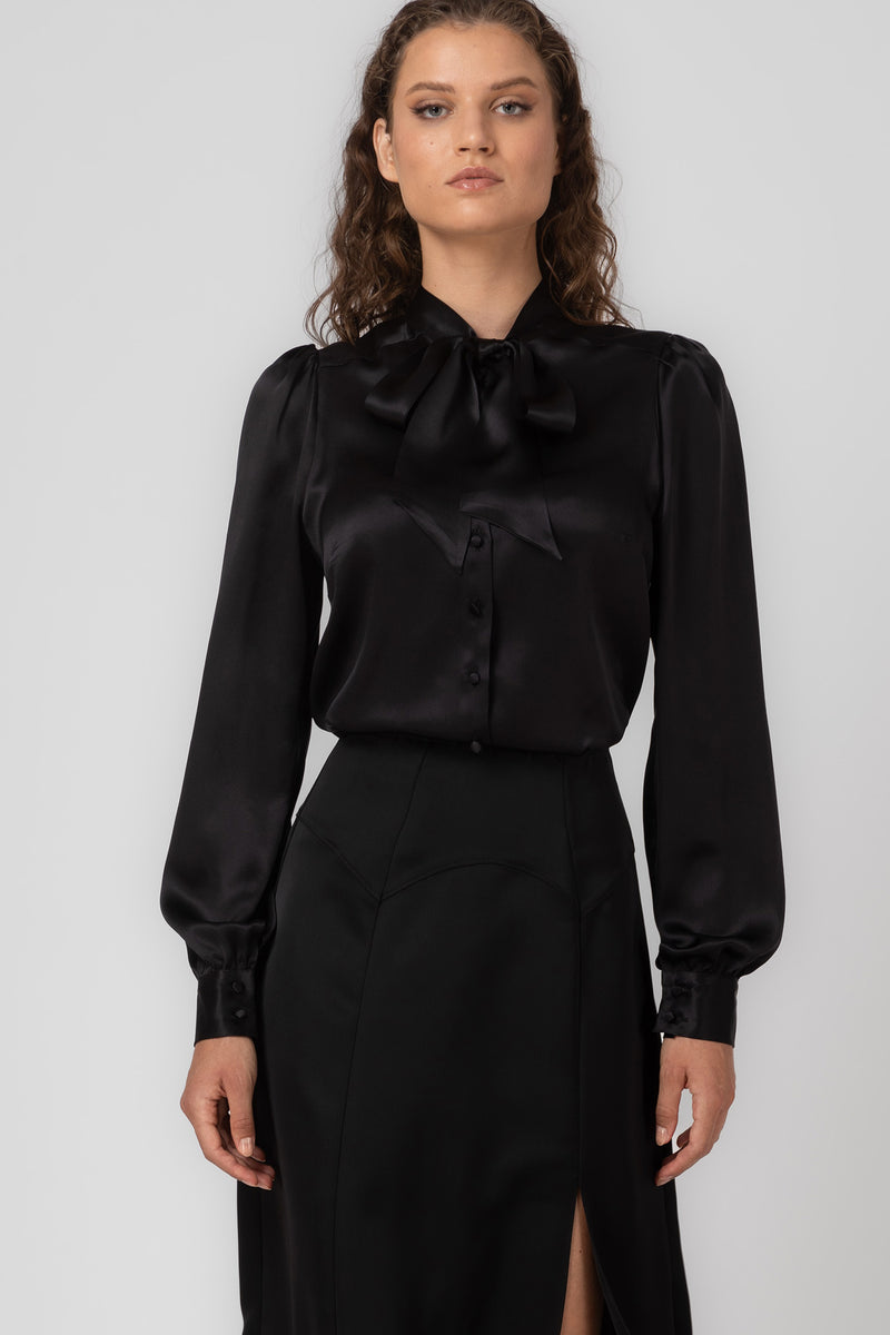 Lavish Blouse Black