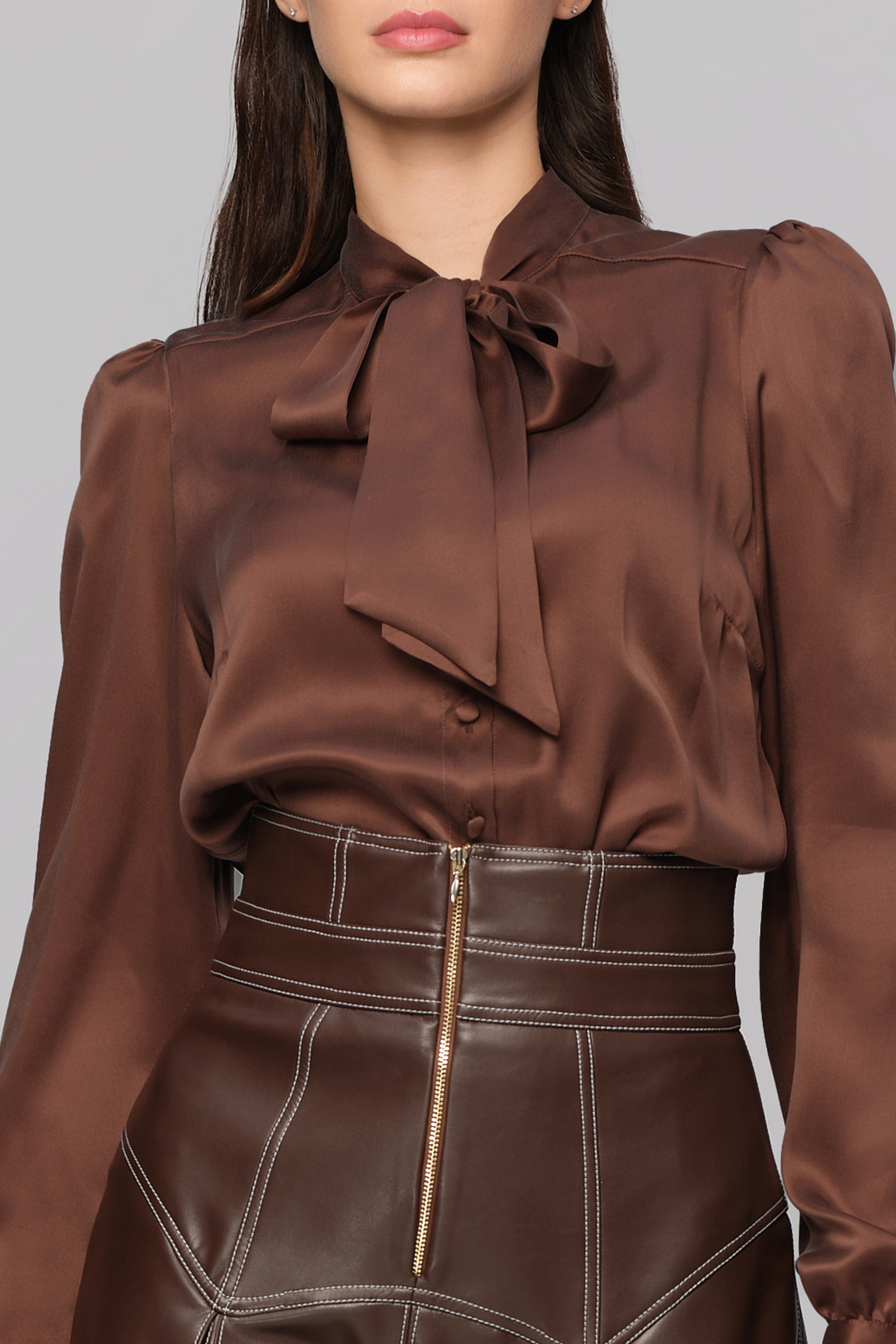 Lavish Blouse Brown