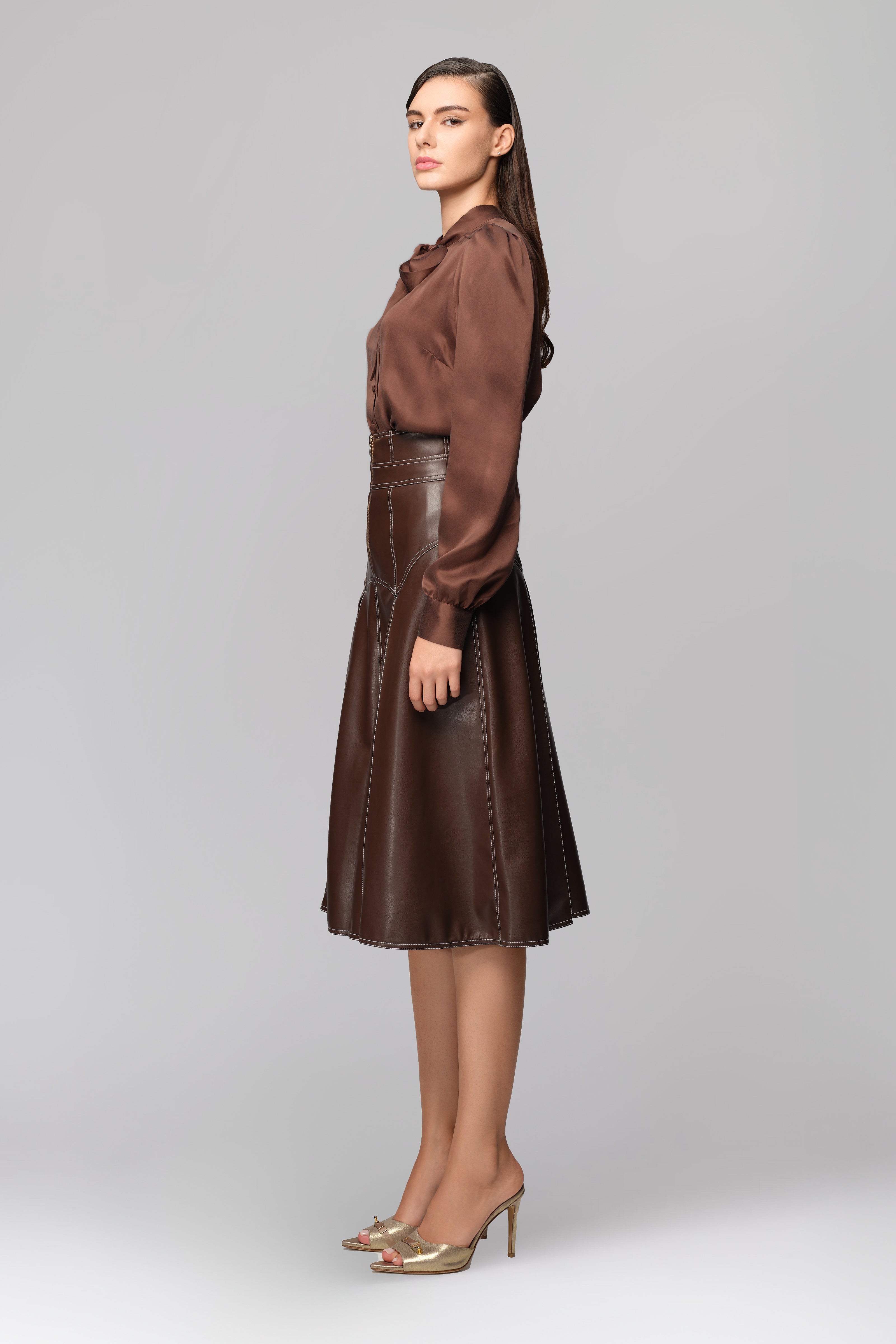 Lavish Blouse Brown