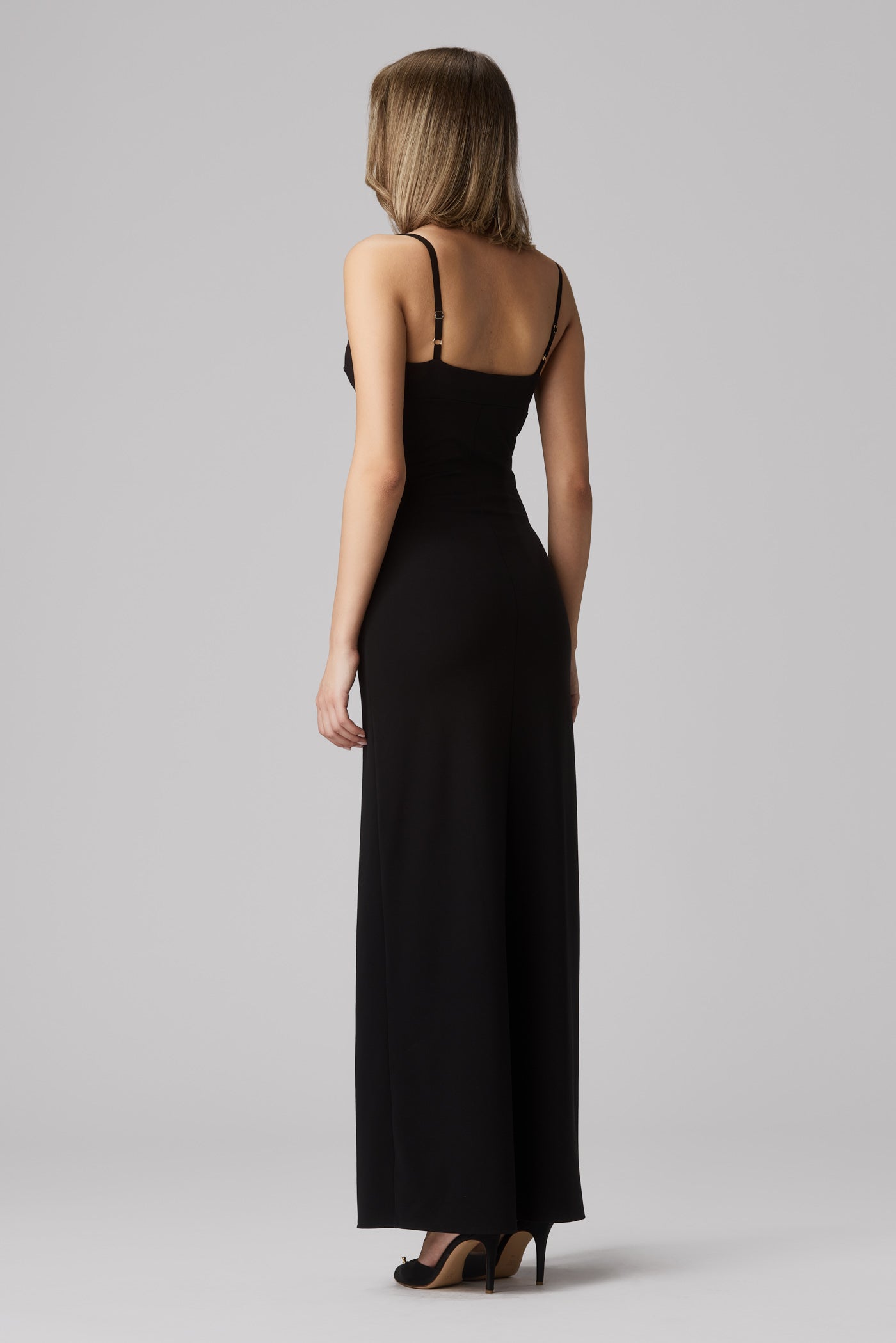Rochie lunga neagra cu bretele Skin