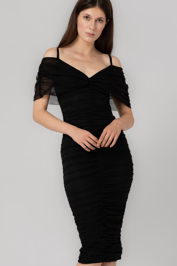 Unveil Dress Black