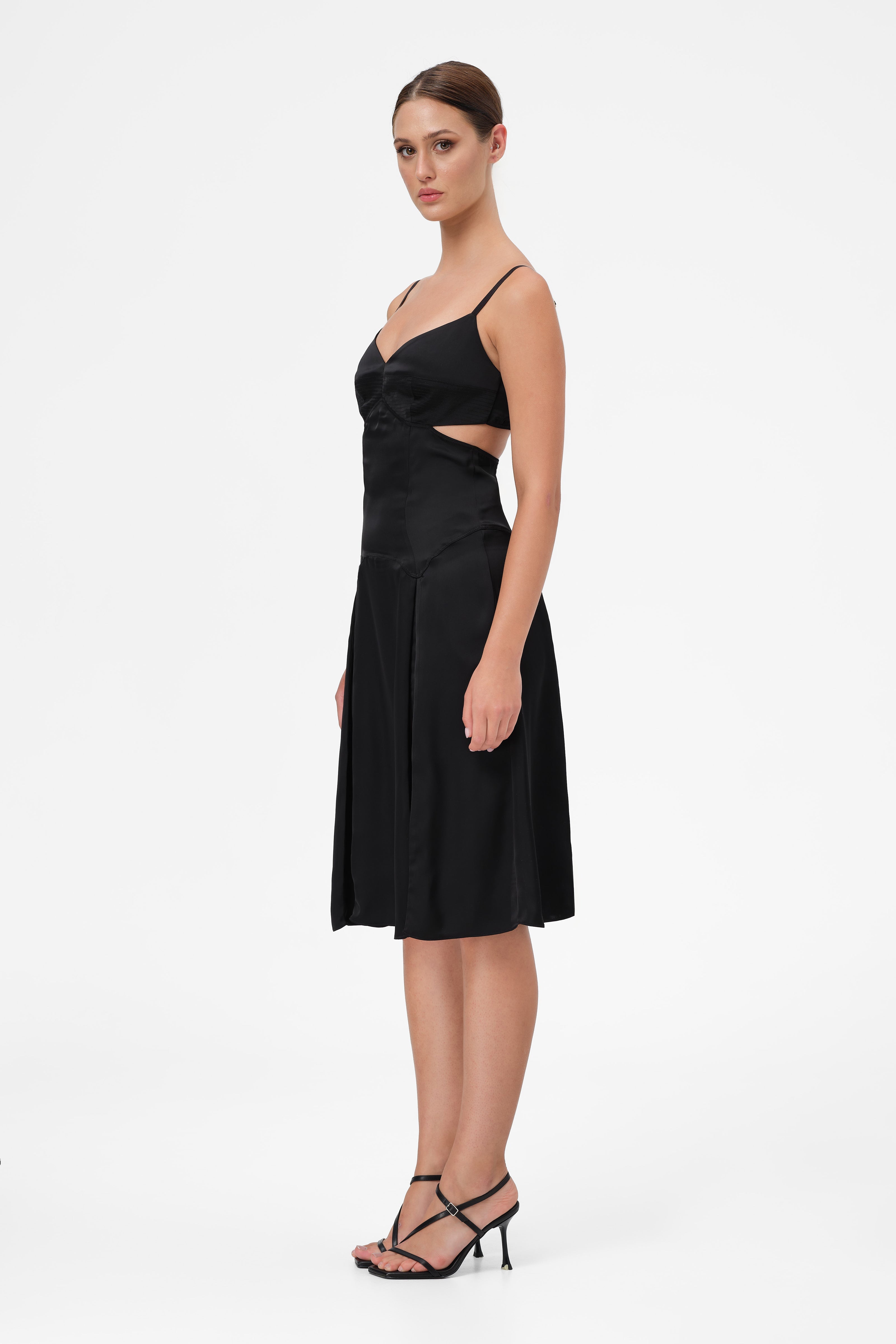 Escapade Midi Dress Black