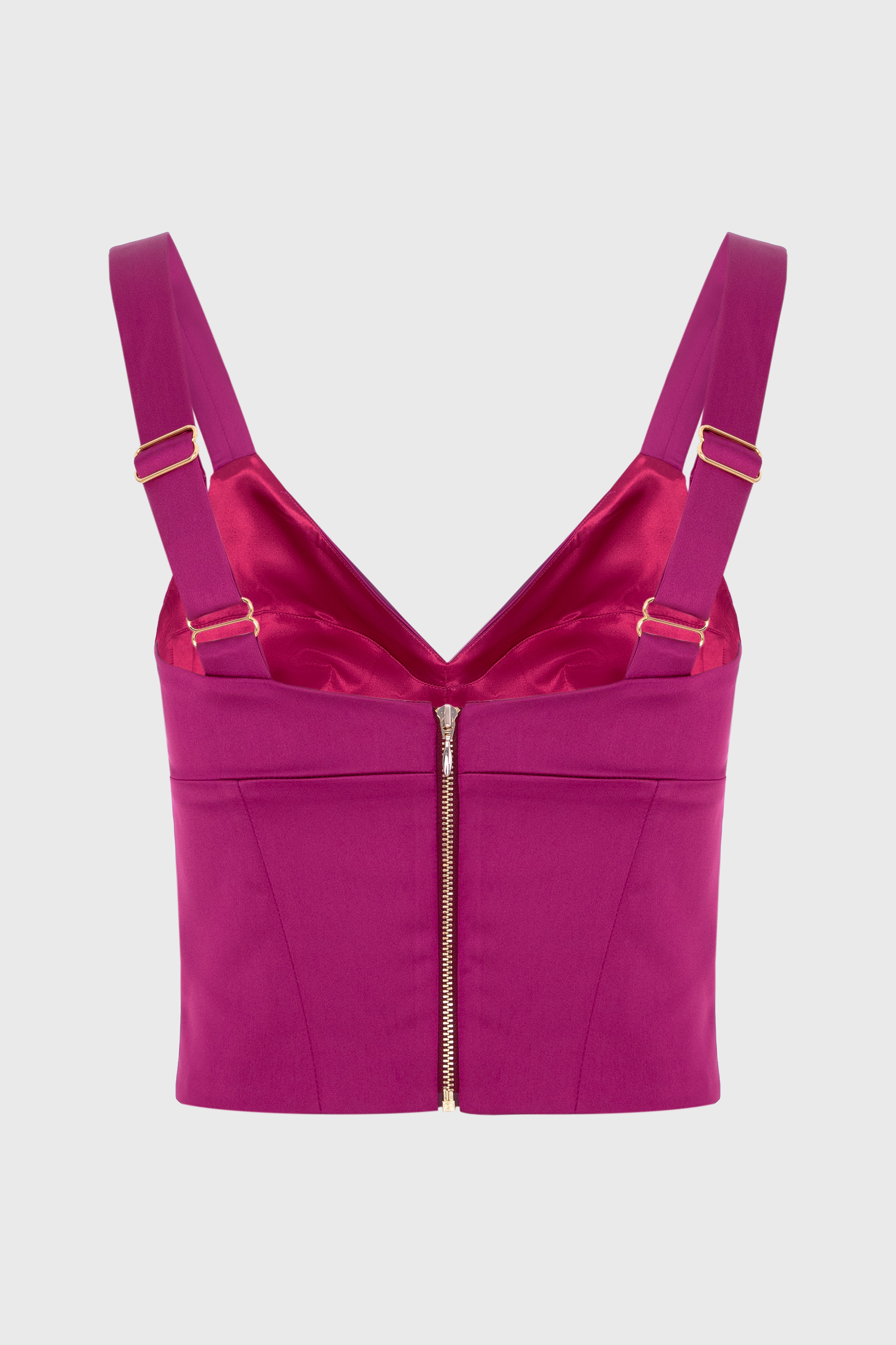 Short top in stretch satin with an ultra-feminine neckline