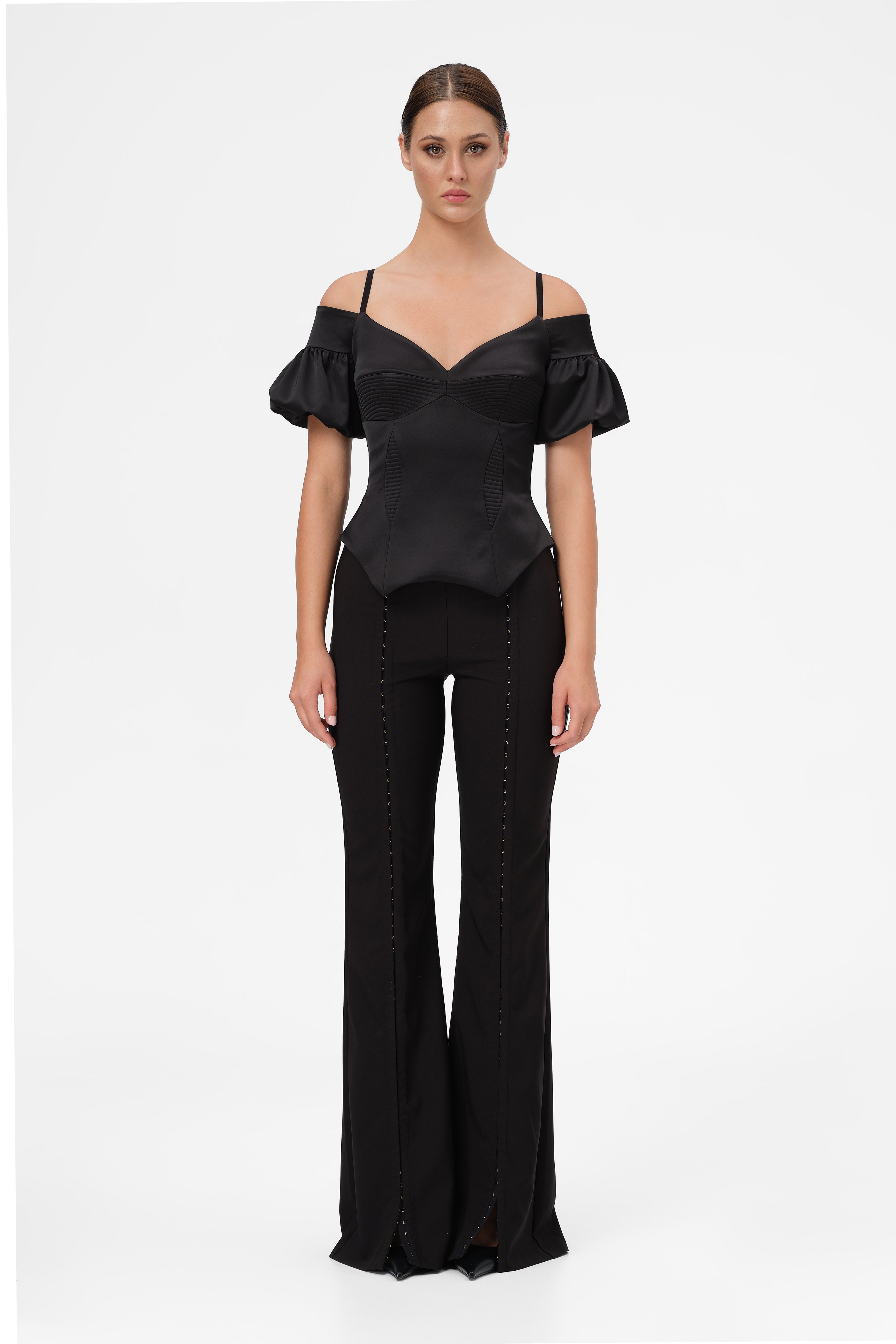 Haze Sleeve Corset Black creative