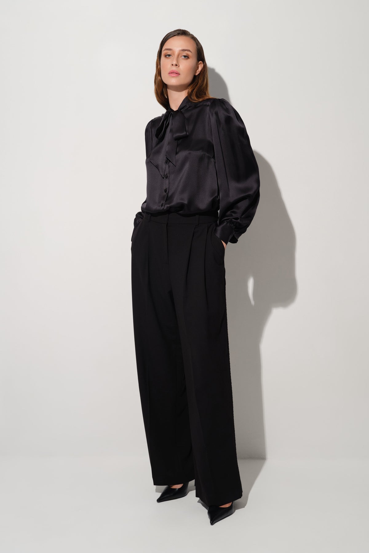 Camasa neagra din matase naturala Lavish
