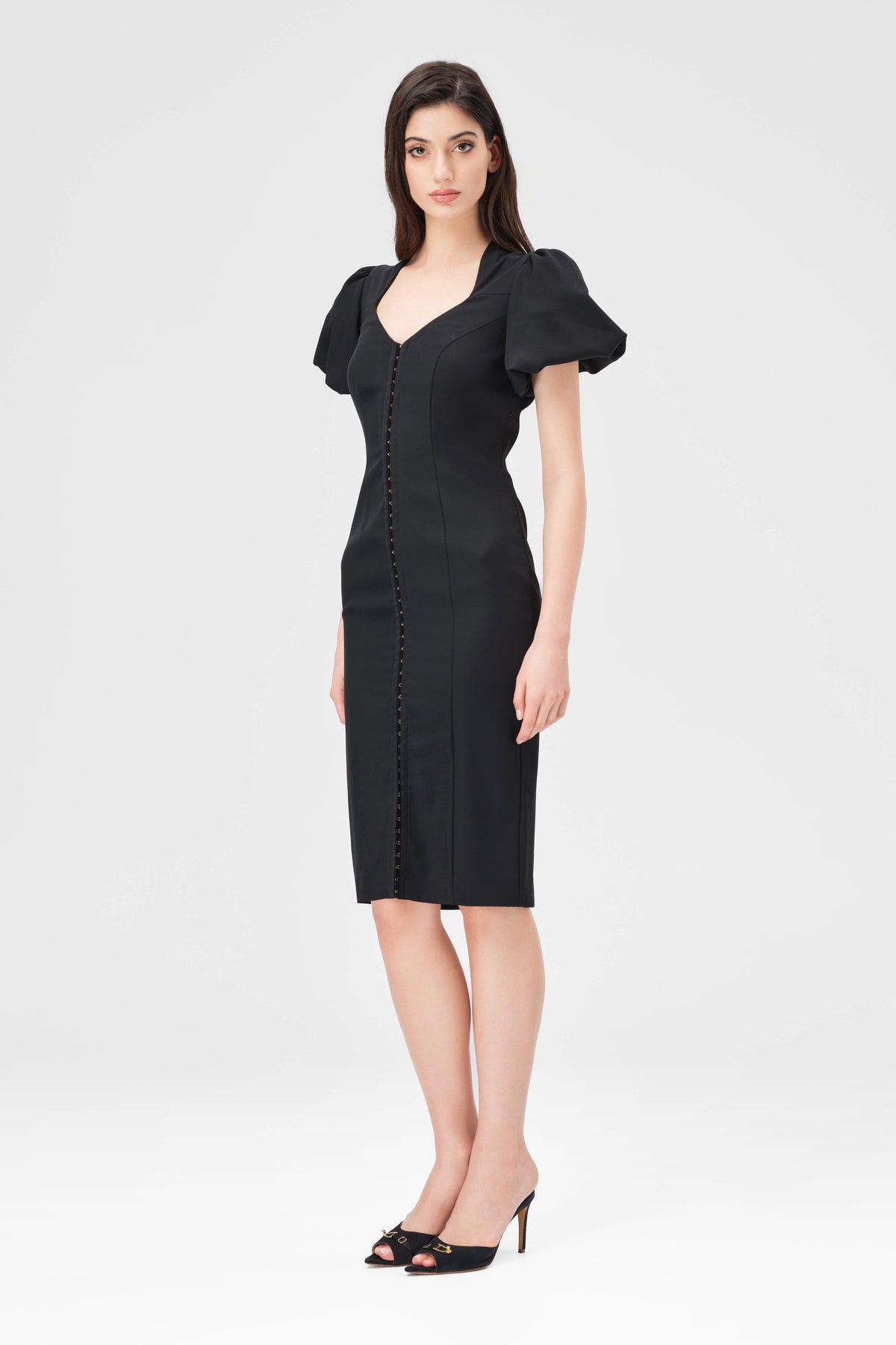 Rochie neagra cu capse Snap