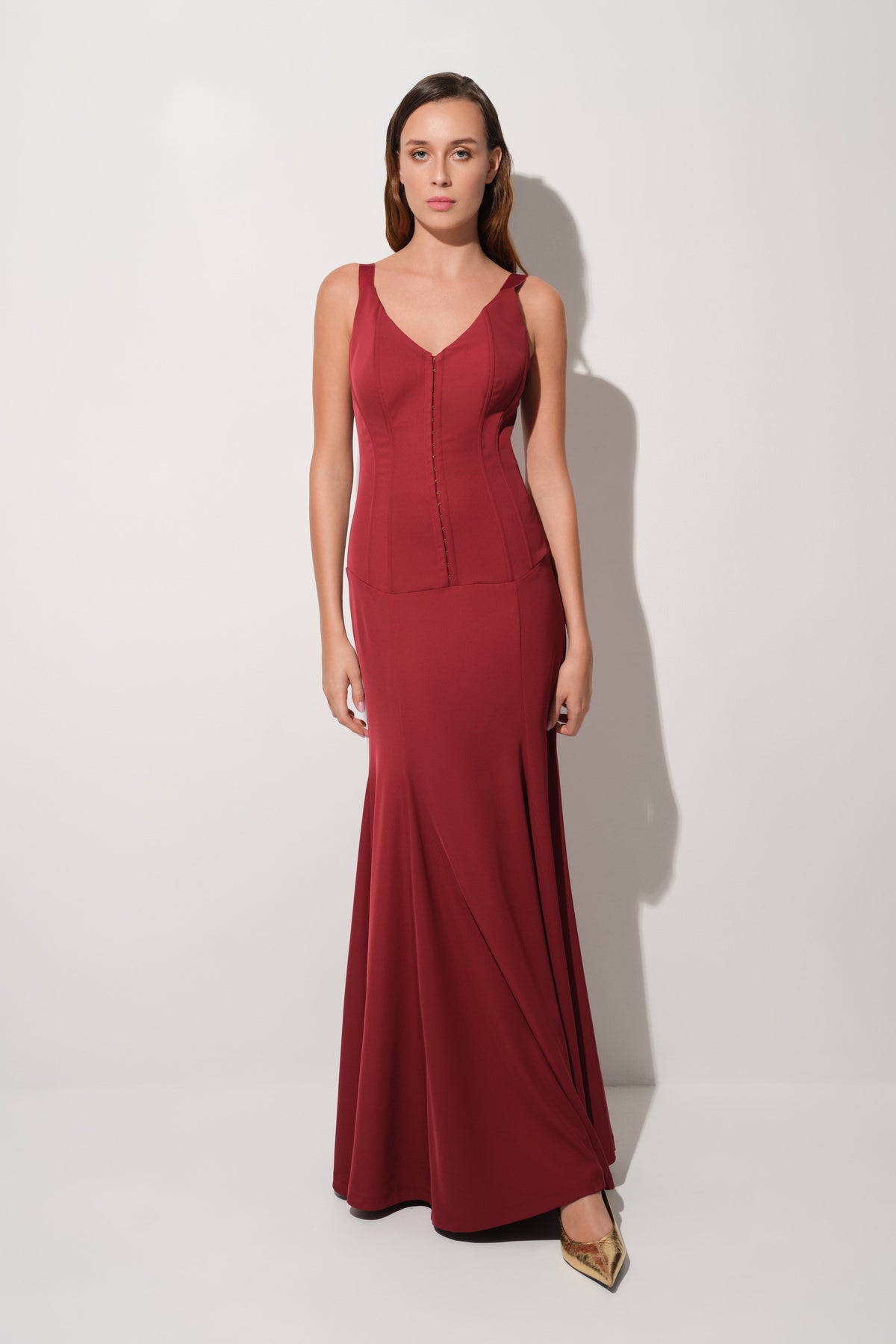Rochie rosu burgund lunga cu corsetaj String